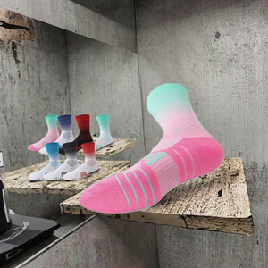 Professional Crew Socks Modularity Designer Custom Logo Sports Socks Colored <b>Heel</b> Cushion Basketball Ombre Knitted Summer - Product Image 3