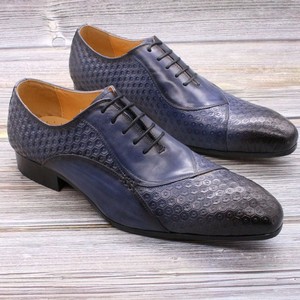 Pantuflas de Fumar para Hombre de Alta Calidad, de Cuero Genuino con Diseño de Grafiti, Suela de Goma Aislante, Tallas Grandes para Otoño - Product Image 1