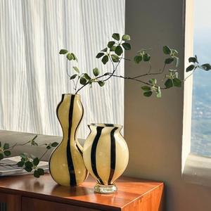 Trung Quốc Phong Cách Lá Sen Dài Thân Cây Nhân Tạo Chi Nhánh Cho Sàn Bình Phụ Trang Trí Nội Thất Phòng Khách Bàn Ăn Sắp Xếp. - Product Image 1