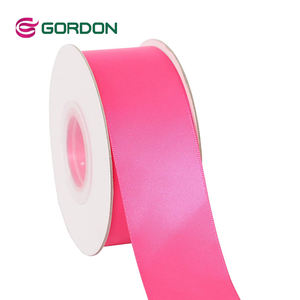 Cinta de Raso Rosa de 38 mm (1.5 Pulgadas) de Gordon Stock, Rollo de Papel de 50 Yardas, Doble Cara, para Regalo - Product Image 3