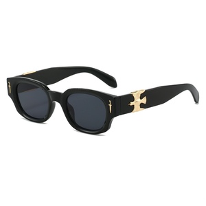 Gafas de Sol Modernas de Moda Europea y Americana, Gafas de Sol para Exteriores con Protección UV, Súper Claras - Product Image 1