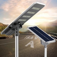 Lampadaire solaire LED tout-en-un 1000W avec télécommande, lampe intégrée IP65 pour poteau de 8 à 10 mètres, idéal pour projets routiers