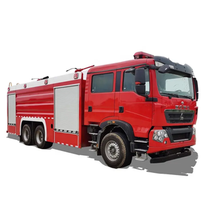 Nouveau <span class=keywords><strong>camion</strong></span> <span class=keywords><strong>de</strong></span> pompiers à pompe diesel 1suzu 6x4 <span class=keywords><strong>avec</strong></span> réservoir d'eau véhicule économique <span class=keywords><strong>de</strong></span> lutte contre l'incendie à vendre - Product Image 1