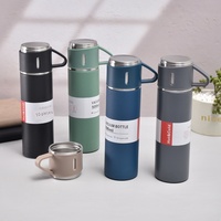 Cedar Space Cedar Space En gros Coffret cadeau créatif de bouteilles d'eau et de tasses isothermes sous vide en acier inoxydable 304 avec trois couvercles pour entreprises