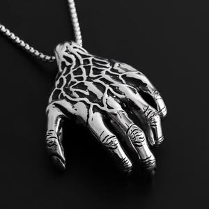 Collares con Colgante de Diseño Punk Retro Personalizado con Garra de Fantasma para Hombre, en Acero Inoxidable - Product Image 3