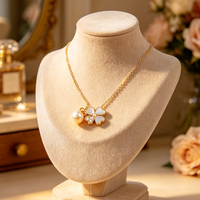 Collier de luxe en cuivre plaqué or 18 carats Yiwu, bijoux trèfle, perles, pendentif fleur en zircon pour femme, chaîne étanche