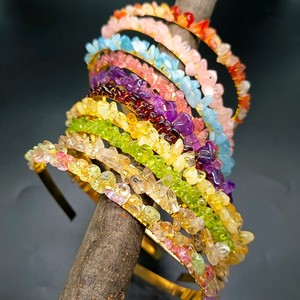 Serre-tête de mariée tendance fait main avec cristaux naturels colorés et pierres, bijou pour femme - Product Image 3
