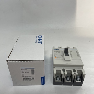 เบรกเกอร์แบบหล่อขึ้นรูป CHNT รุ่น NM1-250S/3300 250A ของแท้ใหม่ 100% - Product Image 1