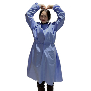 Robe d'isolement jetable CPE à manches longues avec boucle pour le pouce, imperméable, pour usage domestique, prix direct usine - Product Image 2