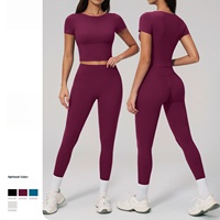 Ensemble T-shirt Crème Brossé Séchage Rapide et Leggings Effet Push-Up, Tenue de Sport Anti-Transpiration Douce pour la Peau pour Yoga, Gym et Entraînement