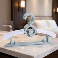 Nouveaux produits créatifs Cintre télescopique pour enfants Cintre en gros Étagère de salle de bain classique Fabricants de vêtements Support en plastique