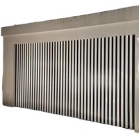 Porte de garage sectionnelle à lamelles verticales en alliage d'aluminium sur mesure, moderne, automatique, pour villa, résistante aux ouragans