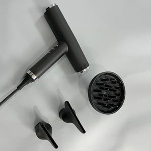 Secador de pelo profesional para salón con difusor y boquilla, diseño ligero y silencioso para uso en casa y de viaje. - Product Image 4