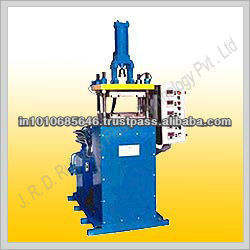 Nouvelle machine de moulage par transfert JRD 1800x1200x2500mm, commande PLC, automatique, haute précision, haute rigidité, moteur à économie d'énergie, longue durée de vie - Product Image 2