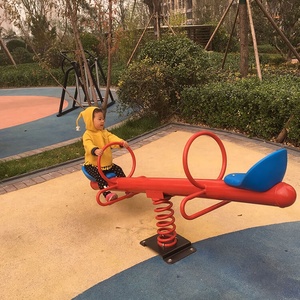 Jouet en forme <span class=keywords><strong>de</strong></span> poisson, balançoire et toboggan, près <span class=keywords><strong>de</strong></span> <span class=keywords><strong>moi</strong></span>, terrain <span class=keywords><strong>de</strong></span> jeu extérieur, jeu <span class=keywords><strong>de</strong></span> chevaux à bascule, 2023 - Product Image 4