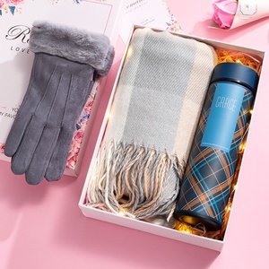 Nuovo prodotto unico popolare sciarpa calda tazza sottovuoto bambola coniglietto inverno matrimonio regali di natale set per donne e ospiti - Product Image 5