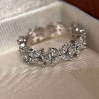 Bague Éternité Florale en Moissanite, Argent 925 Plaqué Or Blanc, Bague Empilable de Mariage pour Femme, Cadeau
