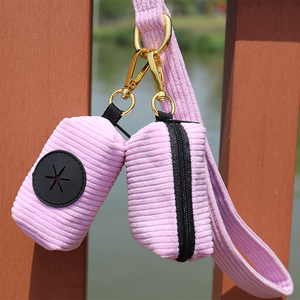 Luxe, gewatteerde corduroy hondenharnas met poepzakhouder, halsband en riem voor bruiloften, schattig design - Product Image 3