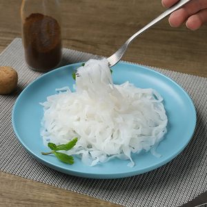 Konnyaku Tagliatelle a base <span class=keywords><strong>de</strong></span> plantas, a granel, chino, precocinado, húmedo, instantáneo, alto en fibra, sin azúcar, bajo en calorías - Product Image 5