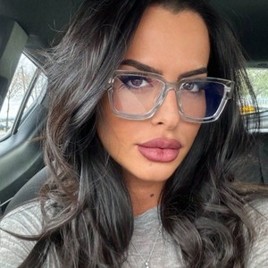 Nouveau cadre de <span class=keywords><strong>lunettes</strong></span> pour femmes carré rétro à la mode <span class=keywords><strong>visage</strong></span> améliorant les <span class=keywords><strong>lunettes</strong></span> plates à <span class=keywords><strong>petit</strong></span> cadre - Product Image 1