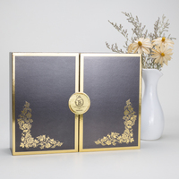 Cajas de Perfume magnéticas duras de doble puerta abierta negra con lámina de oro personalizada, 50ML, 100ML, botella fragante, caja de papel para velas, embalaje