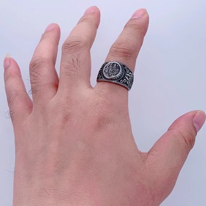 yunnique Viking Bear Paw <b>Ring</b> Men Stainless Steel Retro Silver Animal Pattern Everyday Wear Jewelry 216023 - Product Image 4