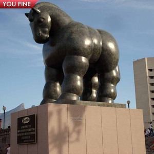 YOUFINE Statua di Cavallo Grasso in Bronzo di Fernando Botero, Decorazione per Esterni di Alta Qualità - Product Image 6