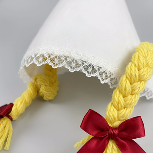 Sombrero Cónico Holandés Medieval con Trenzas - Product Image 3