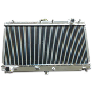 Radiateur de voiture de course en aluminium personnalisé haute performance pour <span class=keywords><strong>TOYOTA</strong></span> LAND CRUISER BJ70/BJ71/BJ73/BJ74/<span class=keywords><strong>BJ75</strong></span> 84-89L - Product Image 6