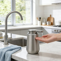 Distributeur automatique de savon liquide infrarouge sans contact de style moderne de luxe, fabriqué en usine, en acier inoxydable 304, pour cuisine et salle de bain