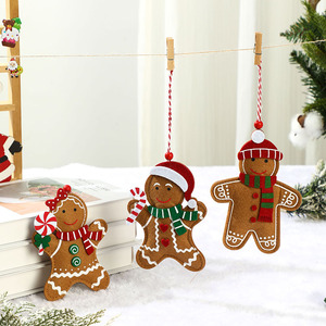 Décorations de Noël créatives en feutre en forme d'homme en pain d'épices, ornements suspendus en tissu personnalisables, design tendance pour la maison - Product Image 1