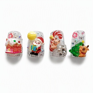 Uñas Postizas Navideñas con Brillo, Puntas de Uñas con Dibujos Animados en 3D, Cobertura Completa con Pedrería, Reutilizables, para Mujer - Product Image 6