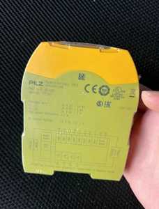 Módulo de Expansión de Entrada/Salida Original m EF 8DI4DO 772142 |   Relé de Seguridad I/O para Automatización Industrial - Product Image 1