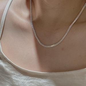 Collar de Corazón de Plata de Ley S925, Artesanía Italiana, Estilo Vintage, con Cuentas, Diseño Único y Cierre Tejido - Product Image 3