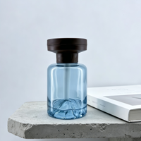 Diffuseur d'huiles essentielles de luxe 120 ml en verre ambré transparent avec fond unique et bouchon en bois pour voiture et maison