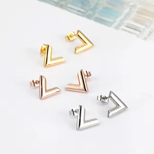 Hàng Mới Tinh Tế Stereoscopic Kids V Pattern Stud Earrings Vàng Bạc Rose Earring Cho Phụ Nữ