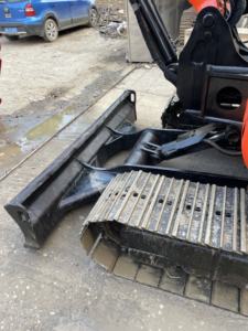 รถขุดตีนตะขาบมือสอง KUBOTA KX165-5 5 ตัน รถขุดไฮดรอลิก KX161 KX163 พร้อมชุดเกียร์หลักและลูกปืน - Product Image 5