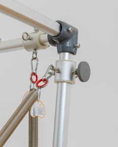 Equipo de Pilates Versátil LUMINE: Torre de Trapecio Medio con Logotipo Personalizado, Trapecio Medio para Entrenamiento de Cuerpo Completo en Climas Húmedos - Product Image 3