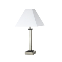 Vente en gros de lampe d'appoint nordique rétro pour lit à main lampe de table lampe de bureau lampe de table à led pour chambre d'hôtel