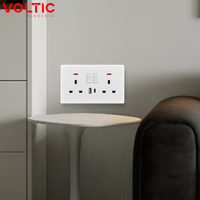 Prise murale électrique double 13A avec néon, design traditionnel OEM, type standard britannique, panneau en verre