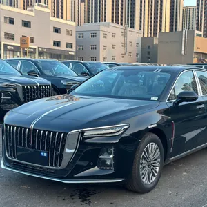 최신 HONGQI H5 는 동양의 비용 효율적인 중국 B 급 자동차 인 리무진에서 나옵니다.