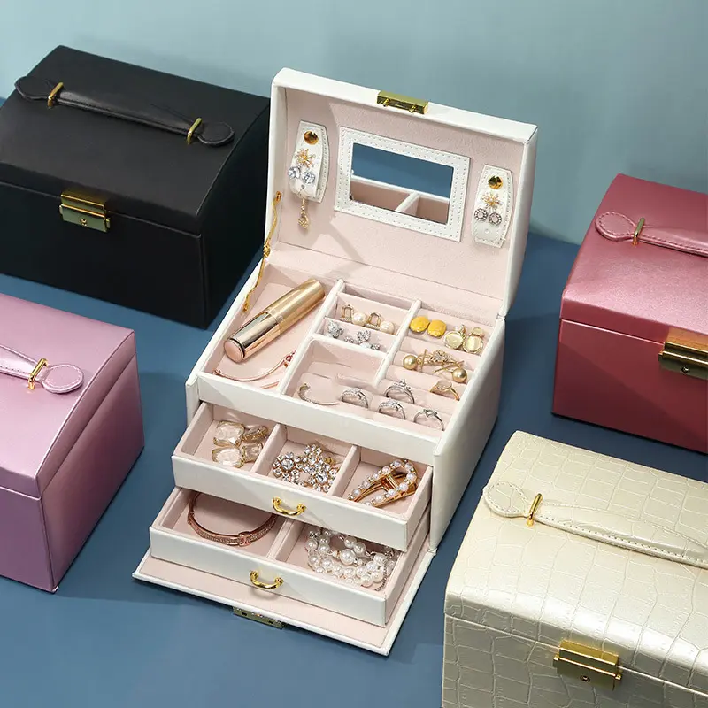 صندوق فاخر لتخزين المجوهرات من 3 طبقات بتصميم كبير مزود بمرآة ومنظم من الجلد الصناعي صندوق مجوهرات مع مقبض للبيع بالجملة