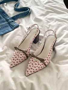 Sandales élégantes à enfiler, style féerique, avec nœud floral à la française, talon épais et bandeau intégré - Product Image 2
