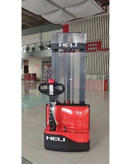 Industrial Forklifts HE-221
