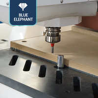 Routeur CNC multifonctionnel ATC 1325 pour la fabrication de meubles en bois et de portes, routeur à bois ATC avec 2 scies à vendre