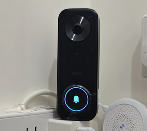 <span class=keywords><strong>Para</strong></span> la Cámara de Videoportero G400 con Timbre, Cableado/PoE, Compatible con HomeKit, Video Seguro 2K, Visión Nocturna, Audio Bidireccional, Wi-Fi 6 de 2.4/5GHz - Product Image 1