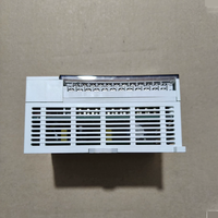 Controlador de Automatización Xinje XC3-24T-E Serie XC3 PLC 24I/O con Salida de Transistor de Alta Velocidad, AC220V, Comunicación RS232/485