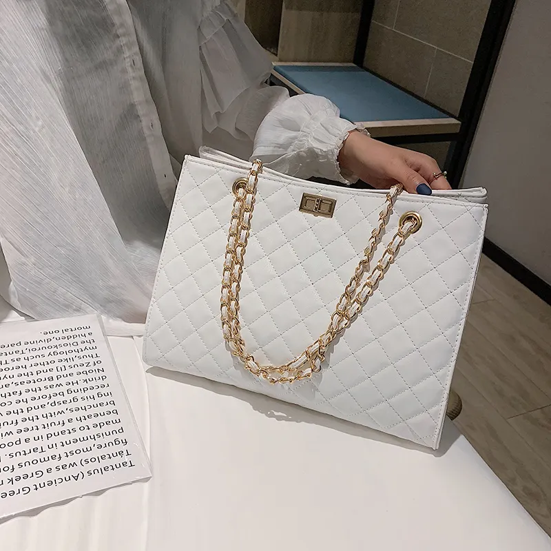 Großhandel Neueste Marke Weiblichen Beiläufigen Einkaufstasche Frauen Handtaschen Diamant Muster Ketten Tasche Pu Leder Mädchen Umhängetasche