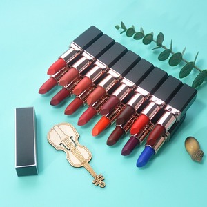 ปรับแต่งโลโก้ ลิปสติกวีแกน 16 สี ลิปสติกเนื้อครีมสีแดง ลิปสติกเนื้อแมทท์แบบกันน้ำ สีนู้ด ลิปสติกเนื้อมินเนอรัลแบบแท่ง รับผลิตแบรนด์ส่วนตัว - Product Image 6