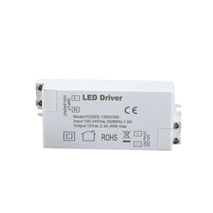 Controlador LED Yudi de 12V 40W 3.3A de Voltaje Constante para Uso en Interiores con Certificación CE RoHS - Product Image 5